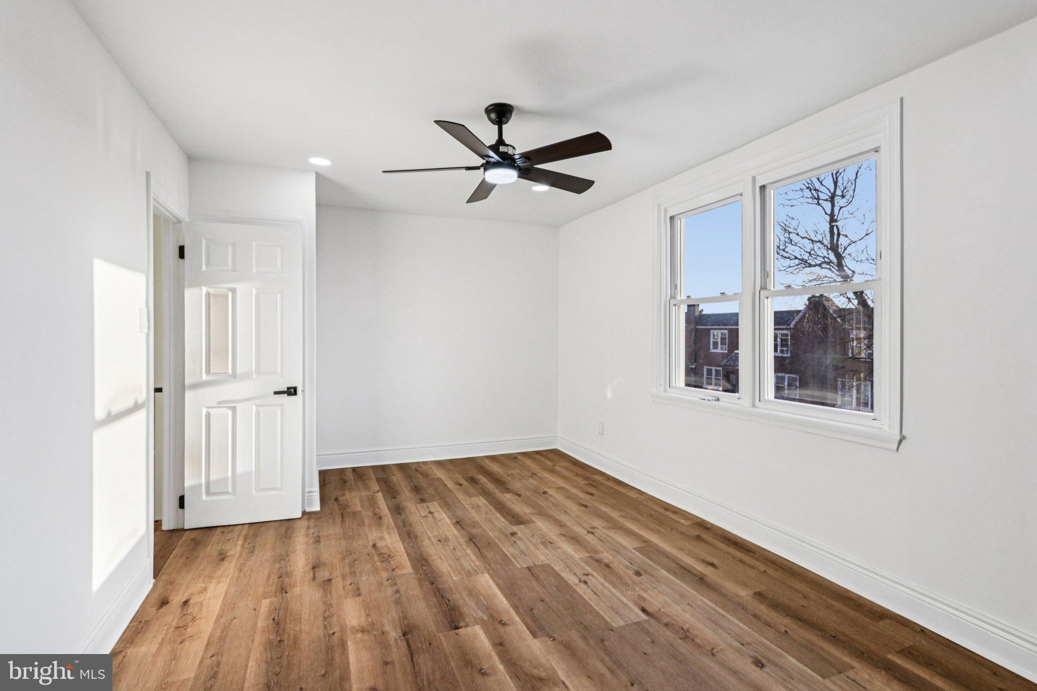 WEST OAK LANE - Residential