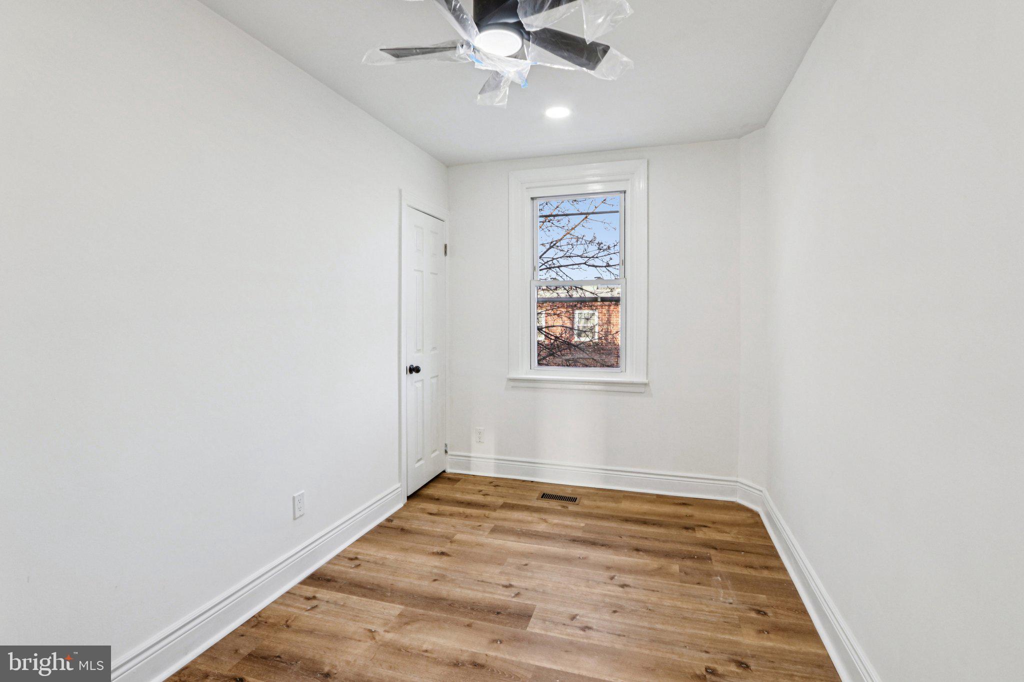 WEST OAK LANE - Residential