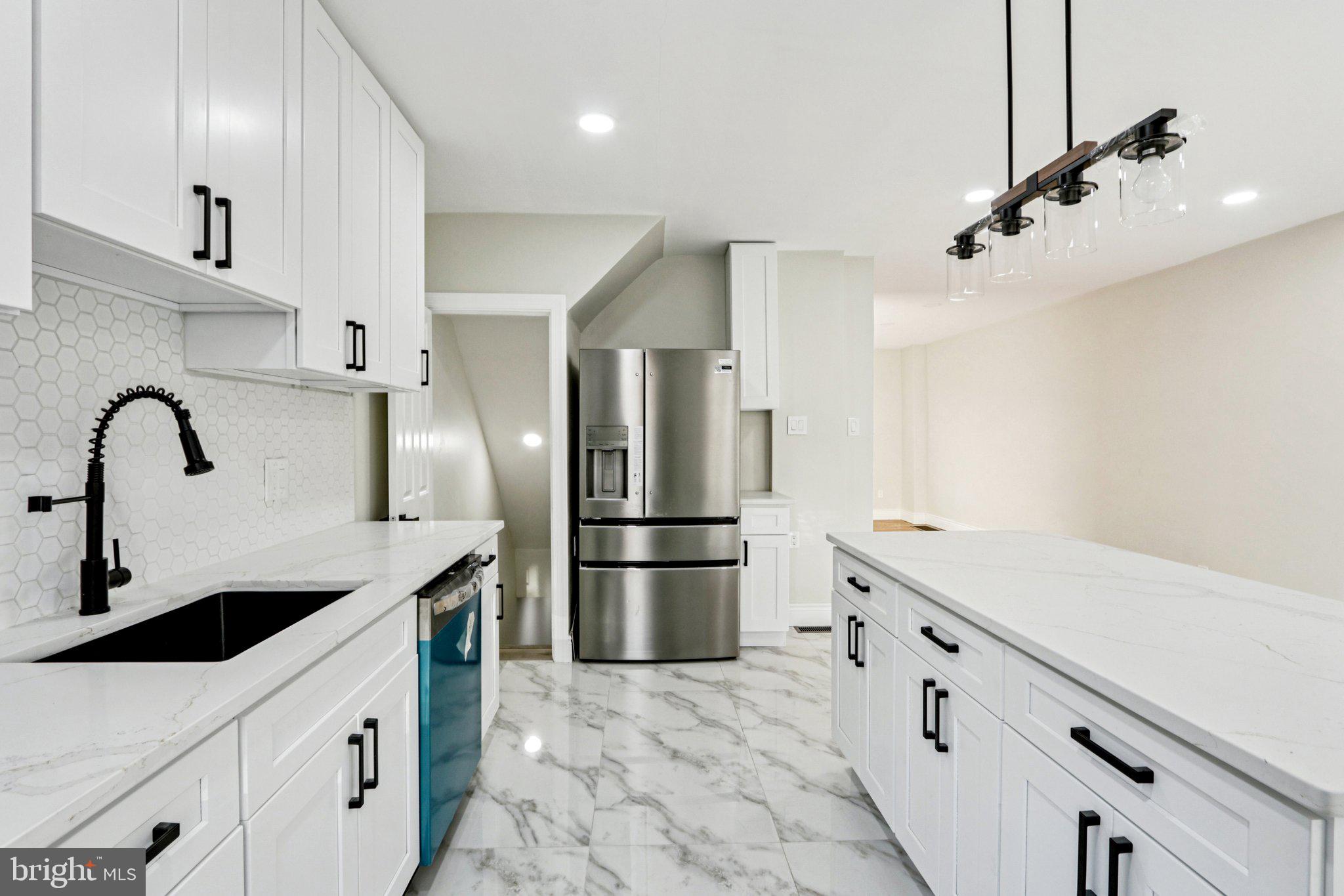 WEST OAK LANE - Residential