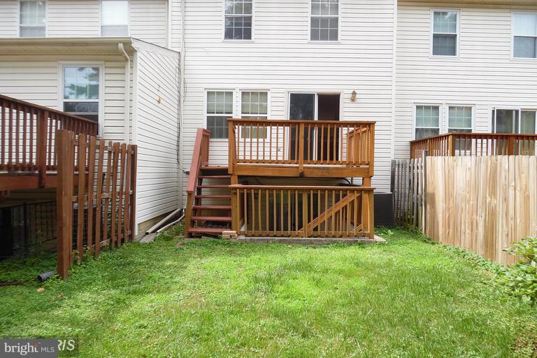 CONSTANT FRIENDSHIP - Residential Lease