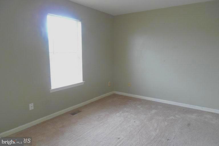 CONSTANT FRIENDSHIP - Residential Lease