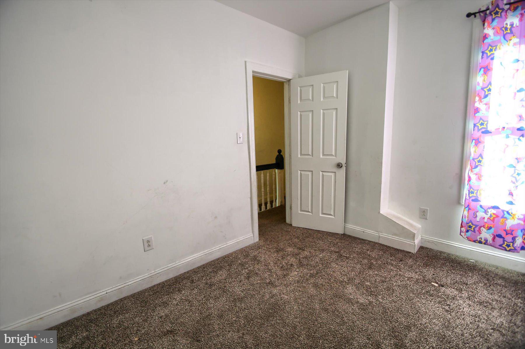 PHILADELPHIA (NORTHWEST) - Residential
