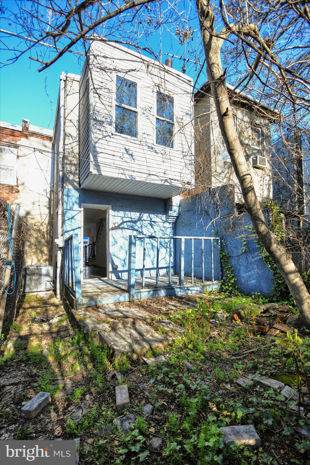 PHILADELPHIA (NORTHWEST) - Residential