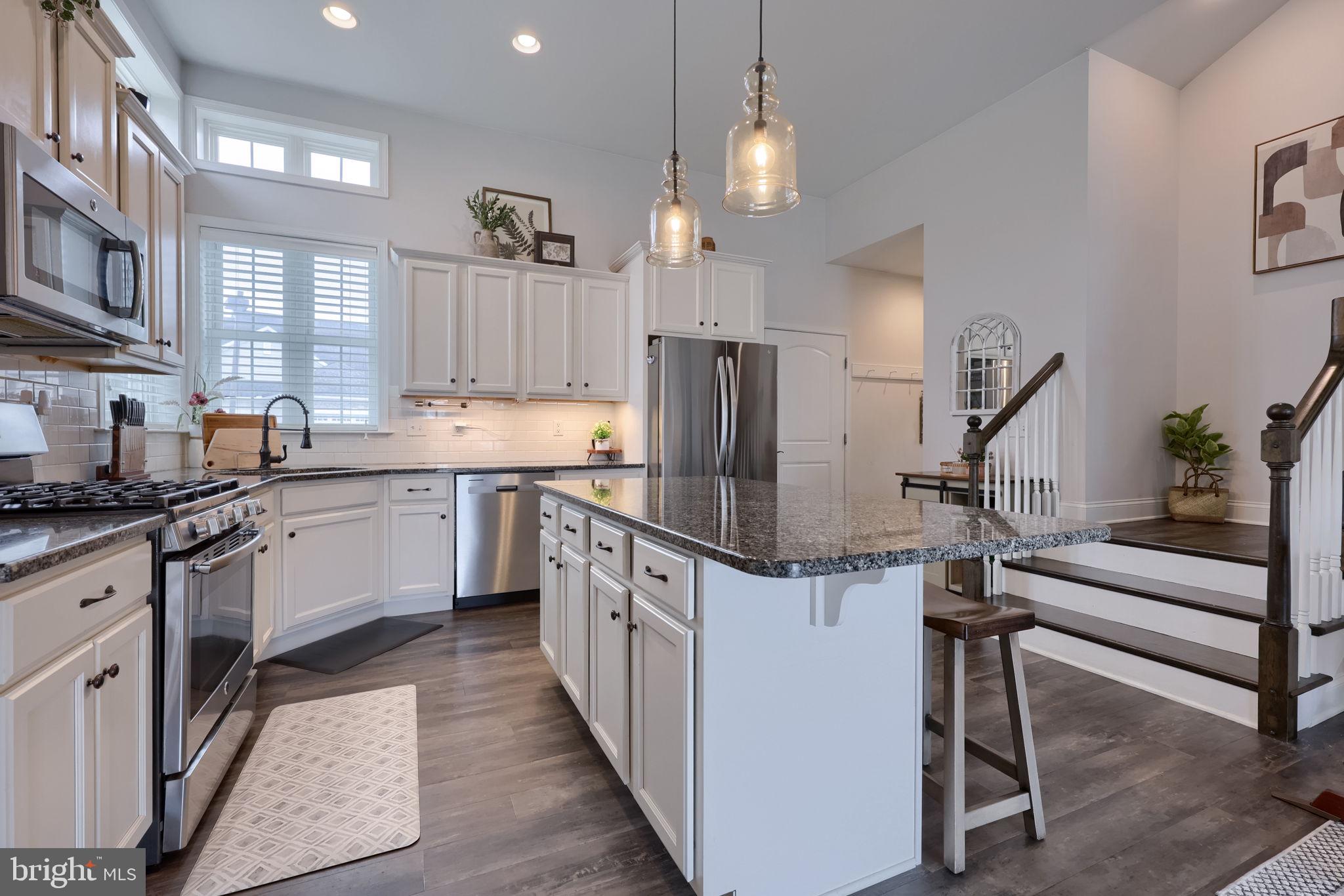 CROSSGATES - Residential