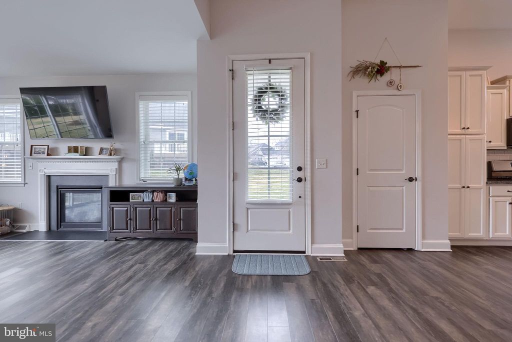 Photo of 221 Sawgrass Drive, MILLERSVILLE, PA 17551 (MLS # PALA2084478)