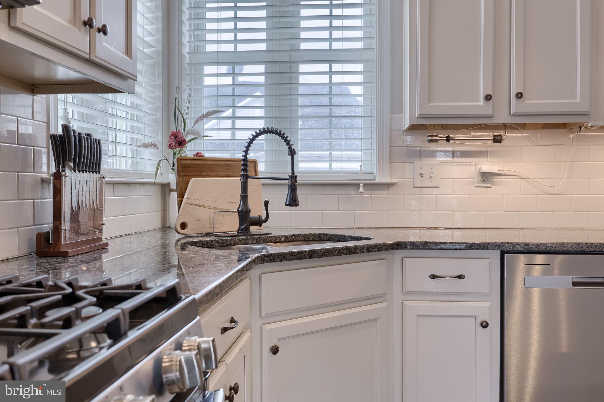 CROSSGATES - Residential