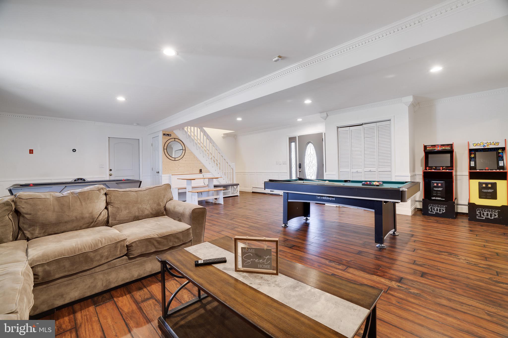 POCONO COUNTRY PLACE - Residential