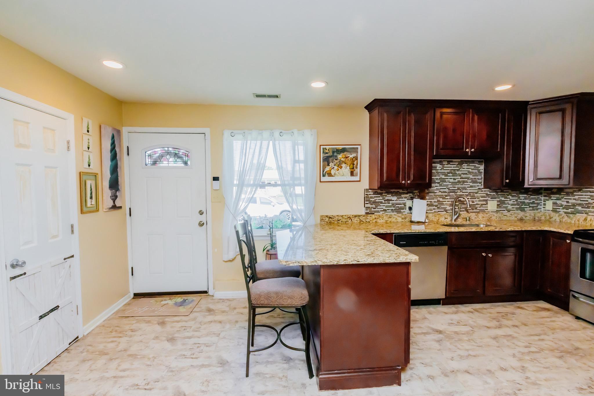 243 PINEWOOD DRIVE