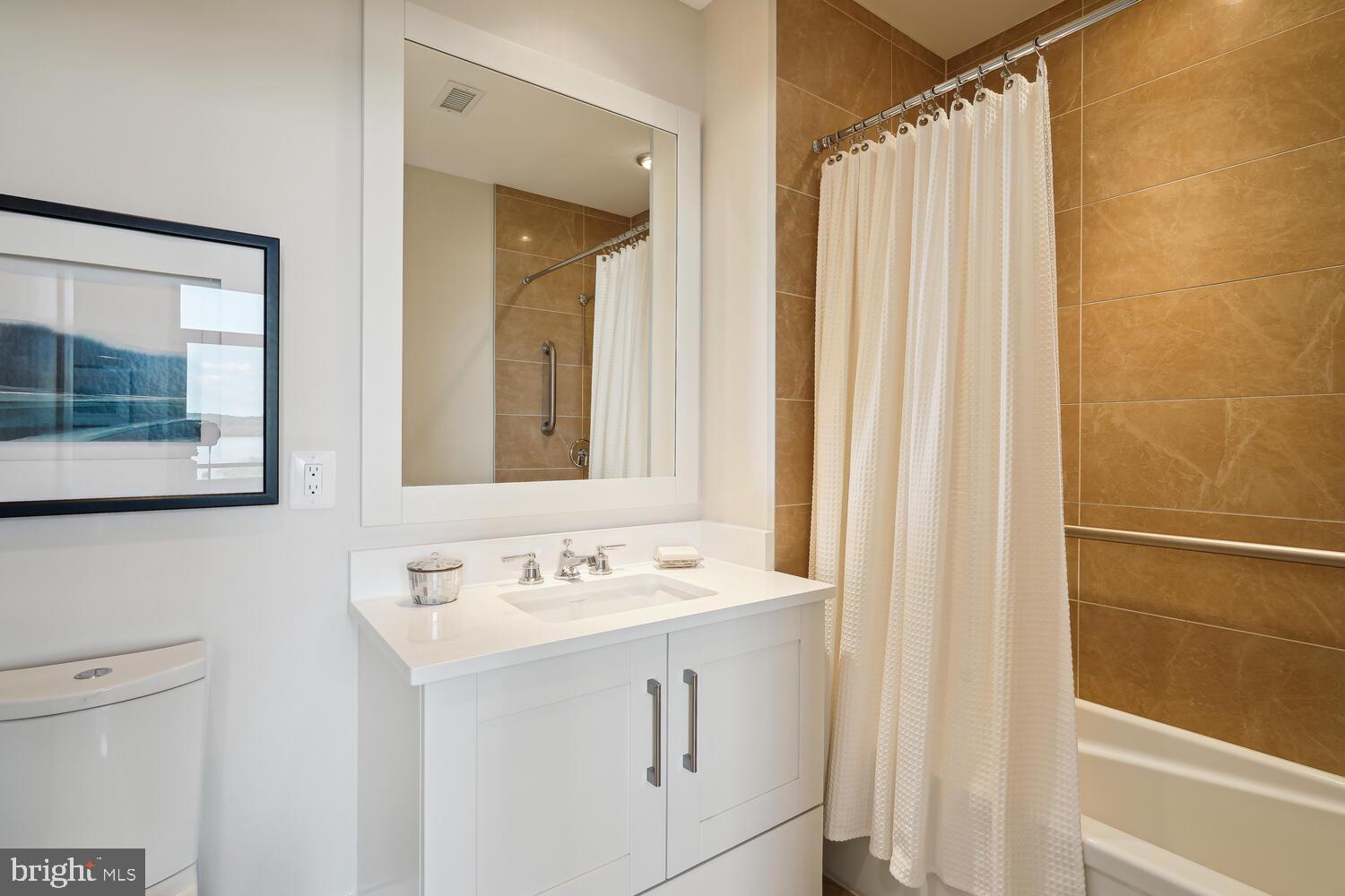 THE ORONOCO - Residential