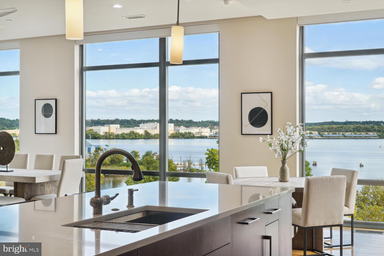 THE ORONOCO - Residential