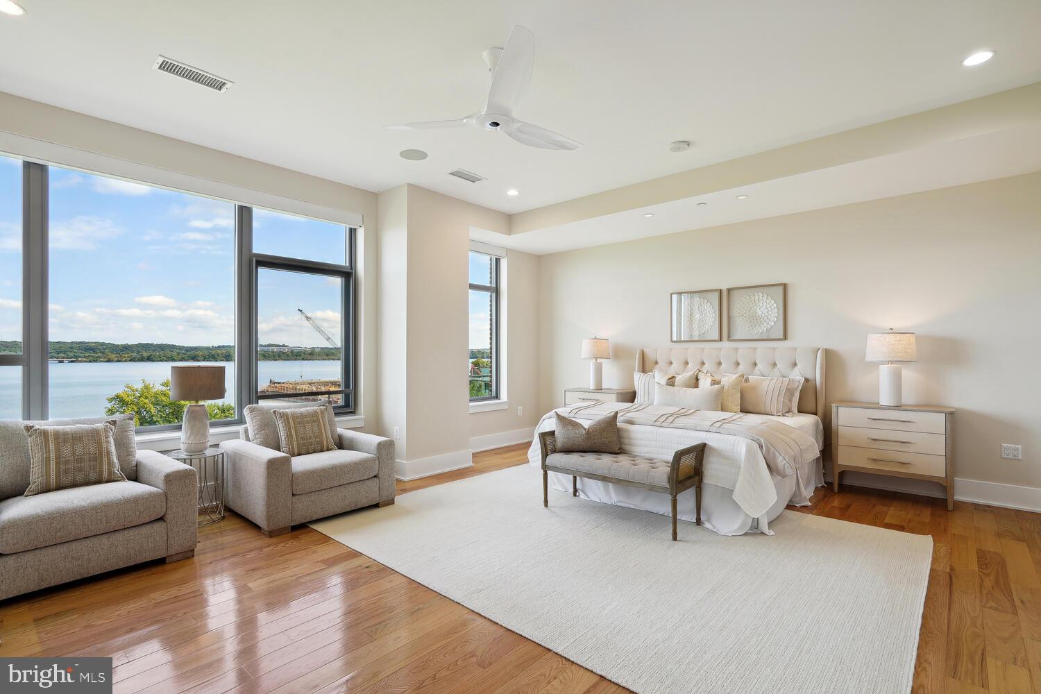 THE ORONOCO - Residential