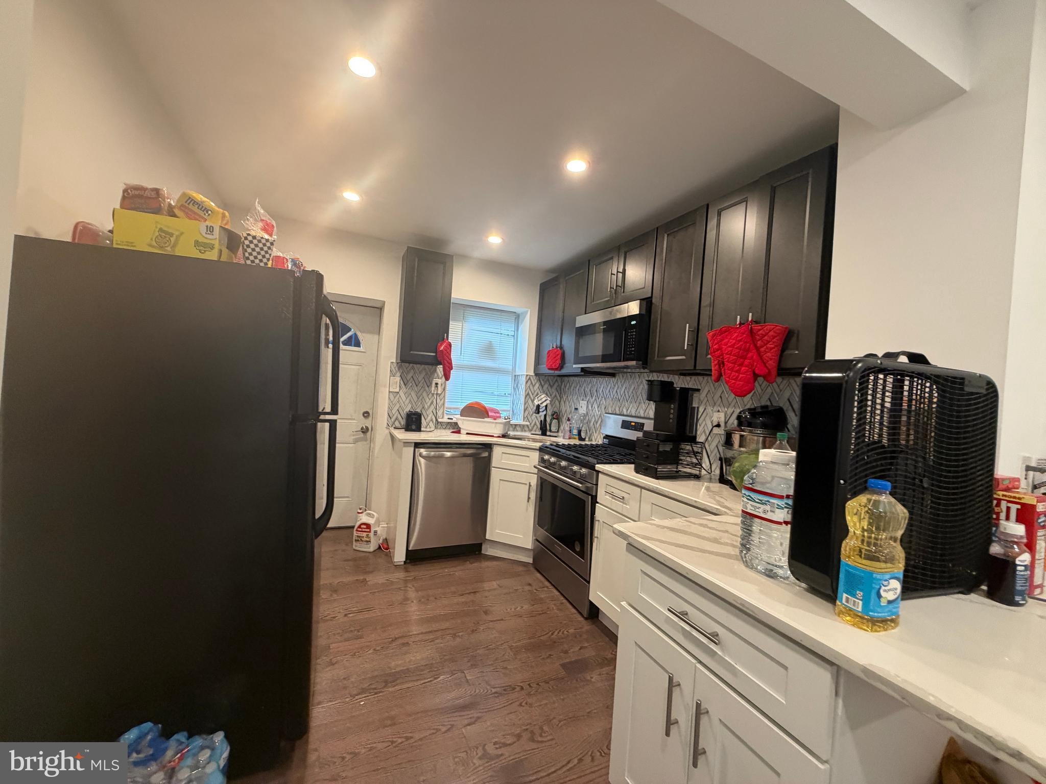 2726 W 2ND STREET 107-B
