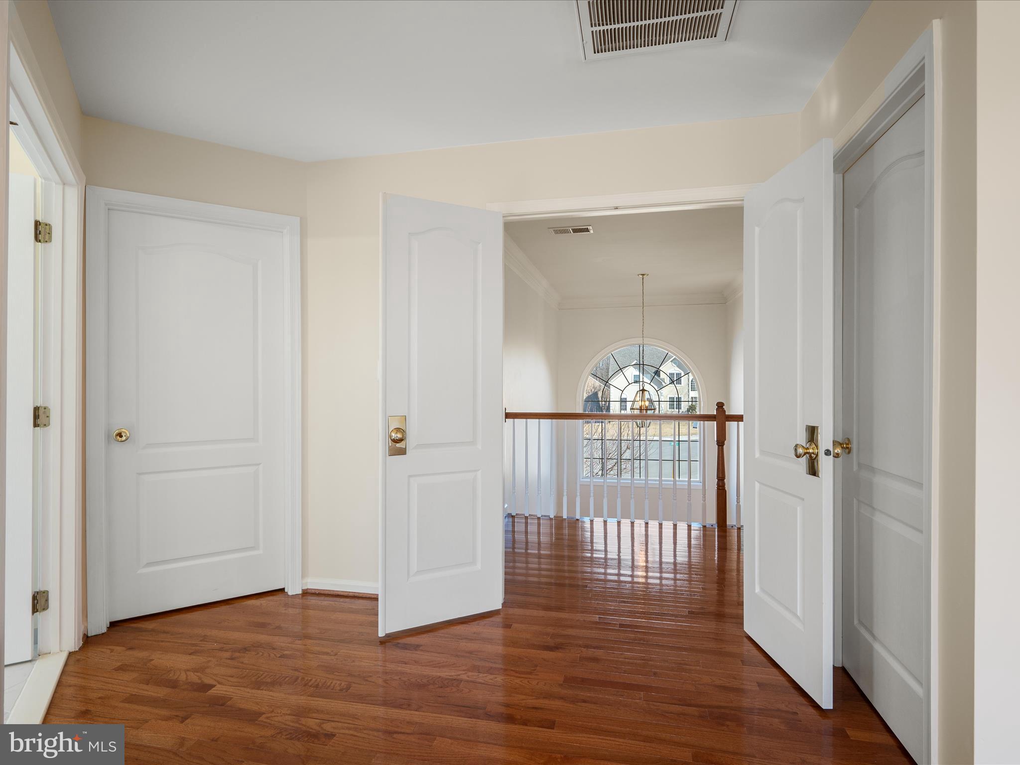 TWIN LAKE OVERLOOK - Residential