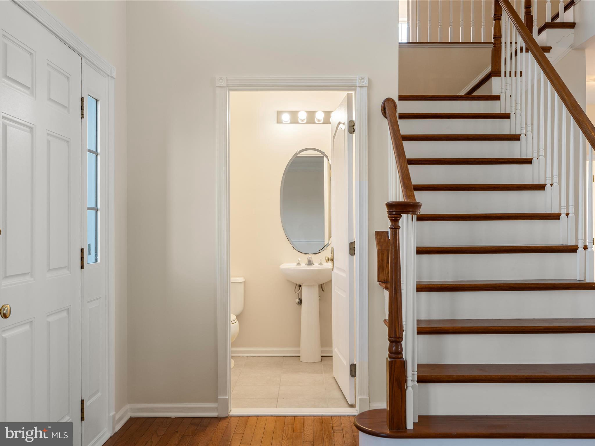 TWIN LAKE OVERLOOK - Residential