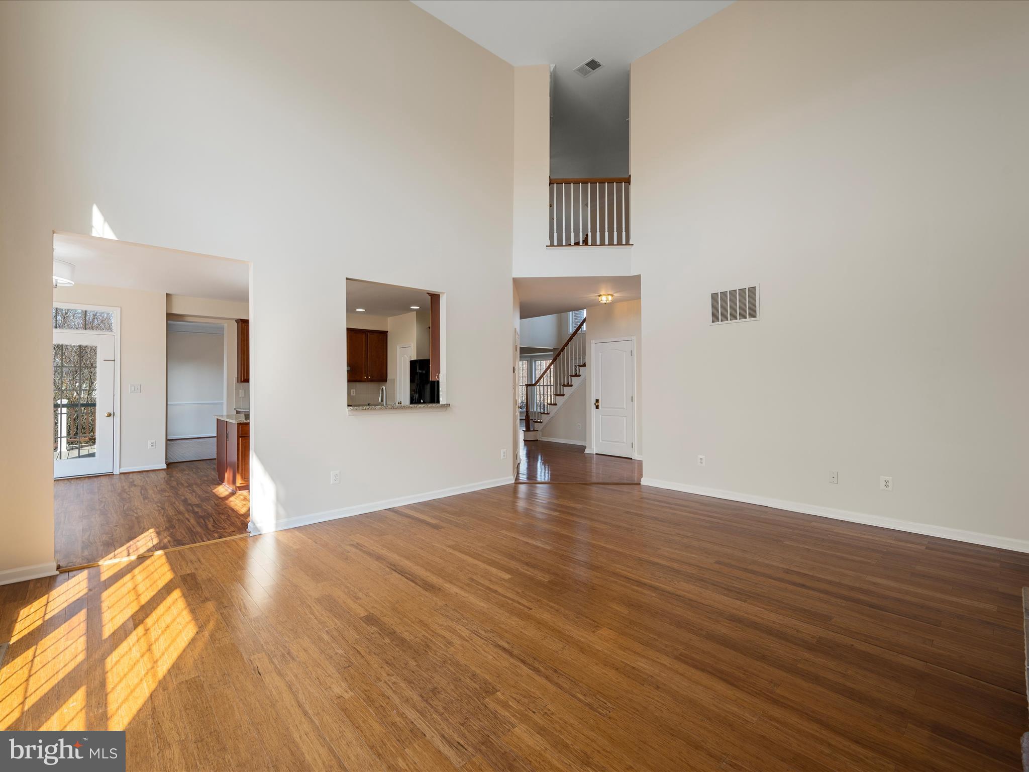 TWIN LAKE OVERLOOK - Residential