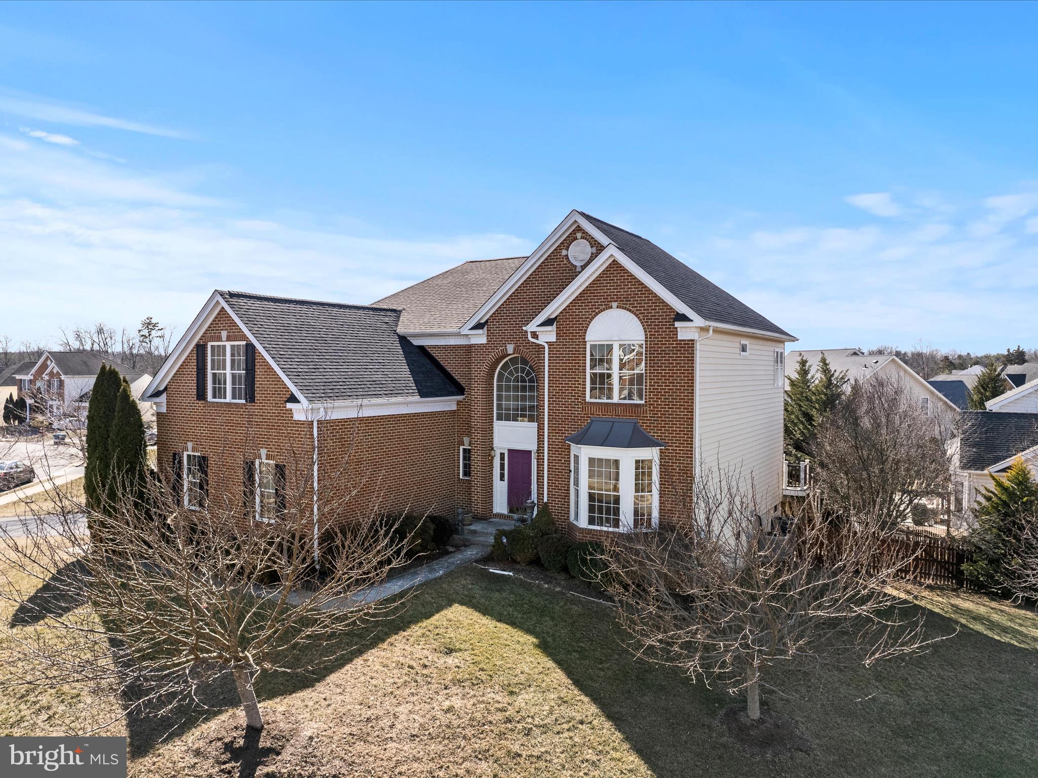 TWIN LAKE OVERLOOK - Residential