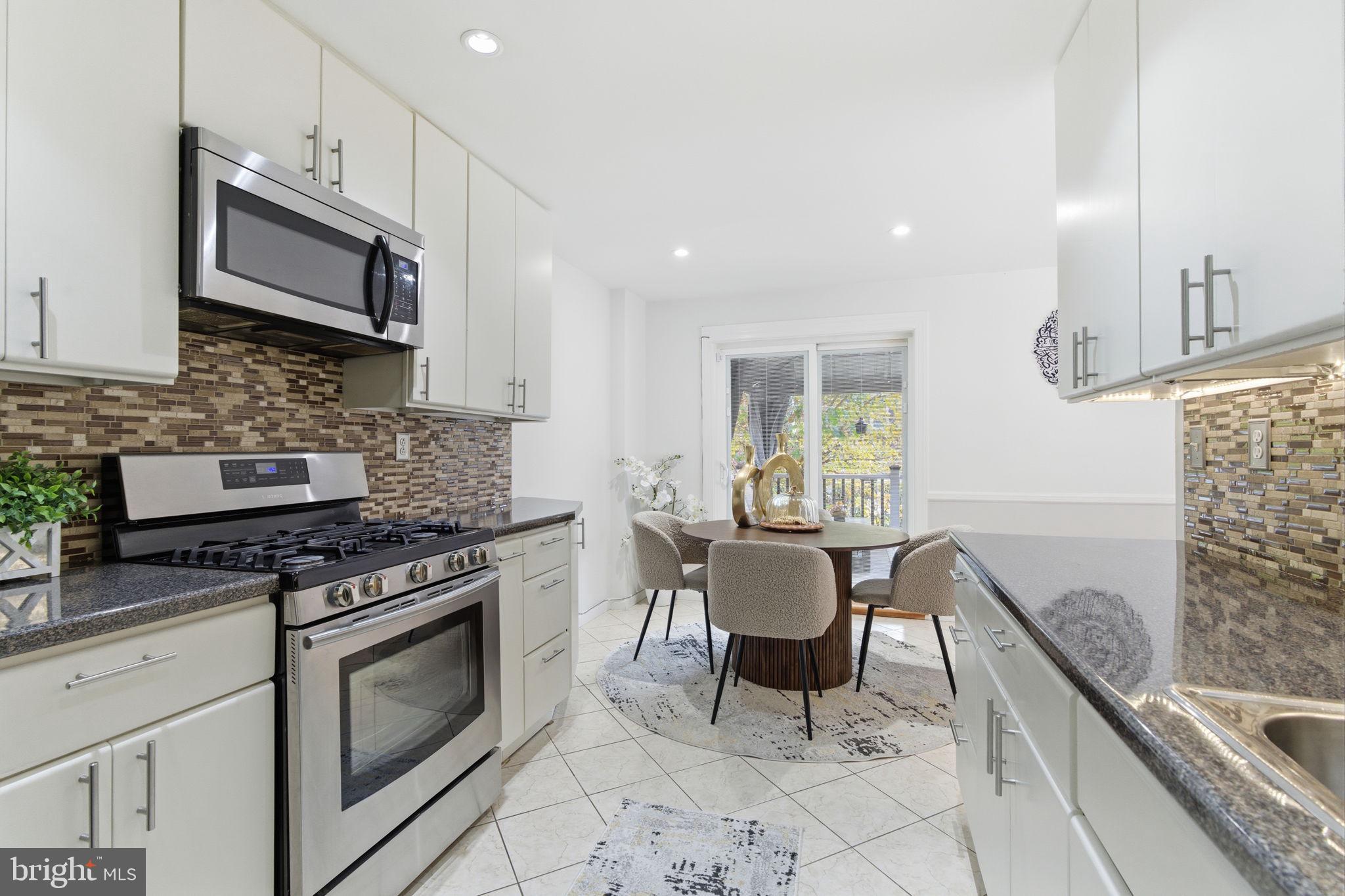 SOMERTON - Residential