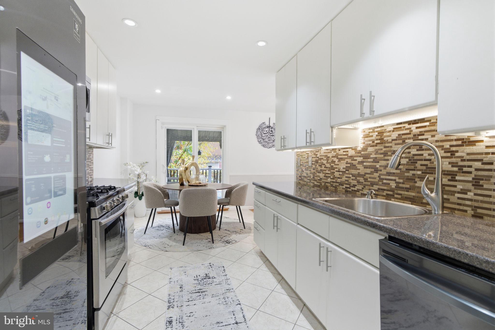 SOMERTON - Residential