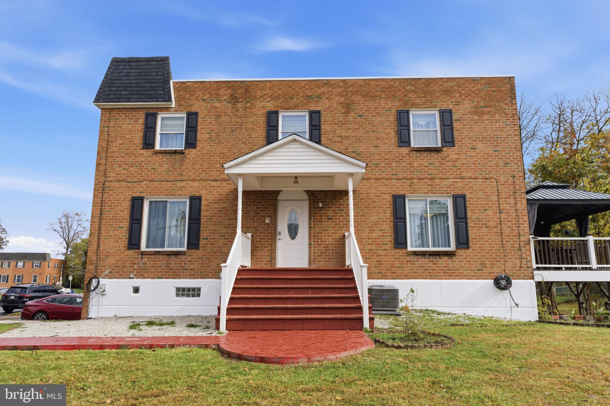 SOMERTON - Residential