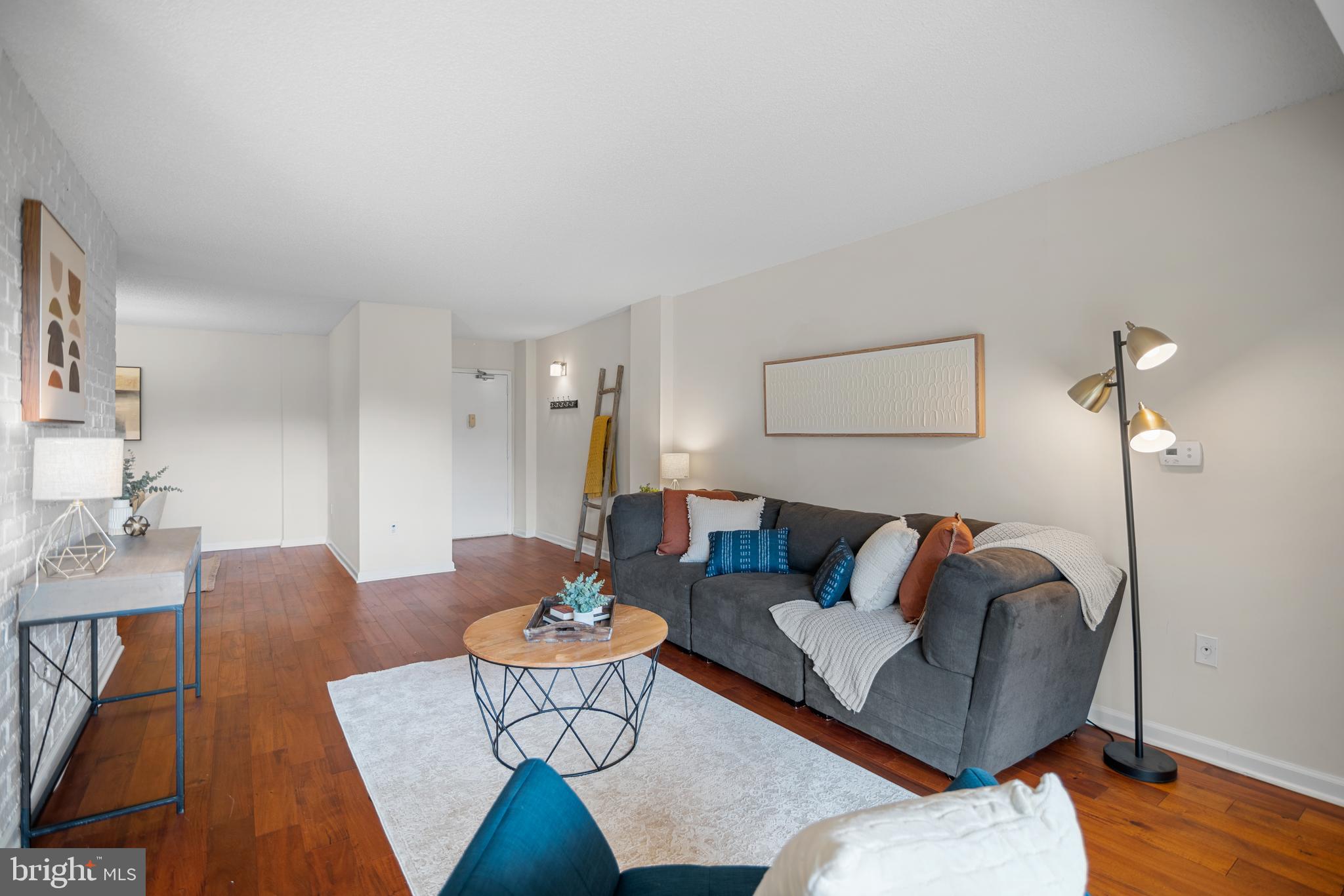5300 HOLMES RUN PARKWAY 403