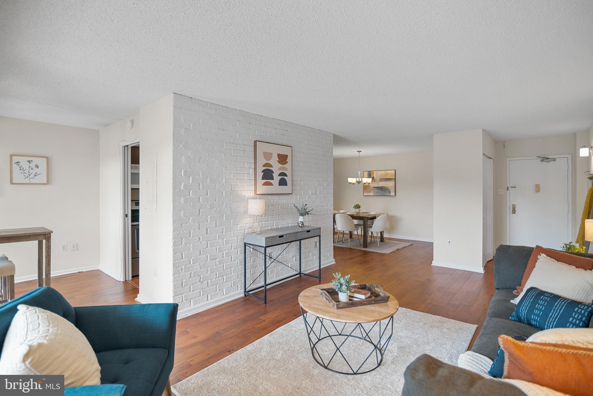 5300 HOLMES RUN PARKWAY 403