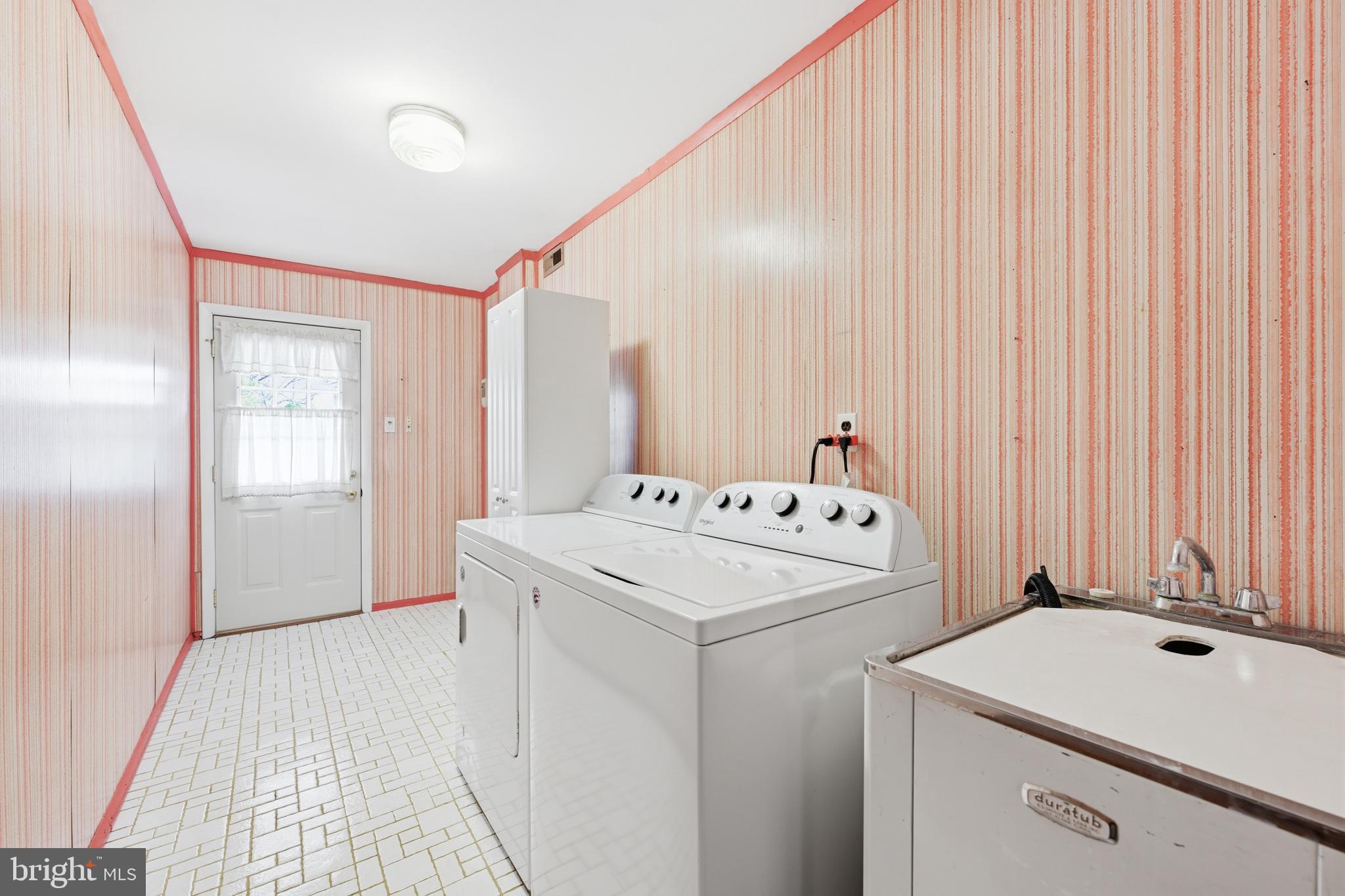 ALOE VIL - Residential