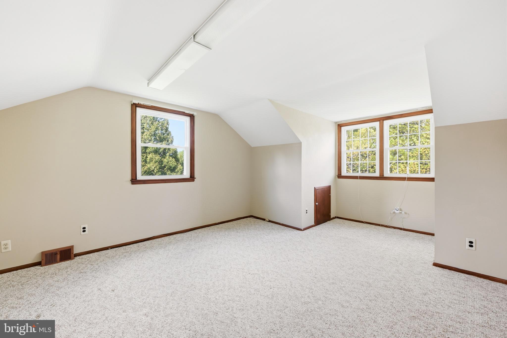 ALOE VIL - Residential