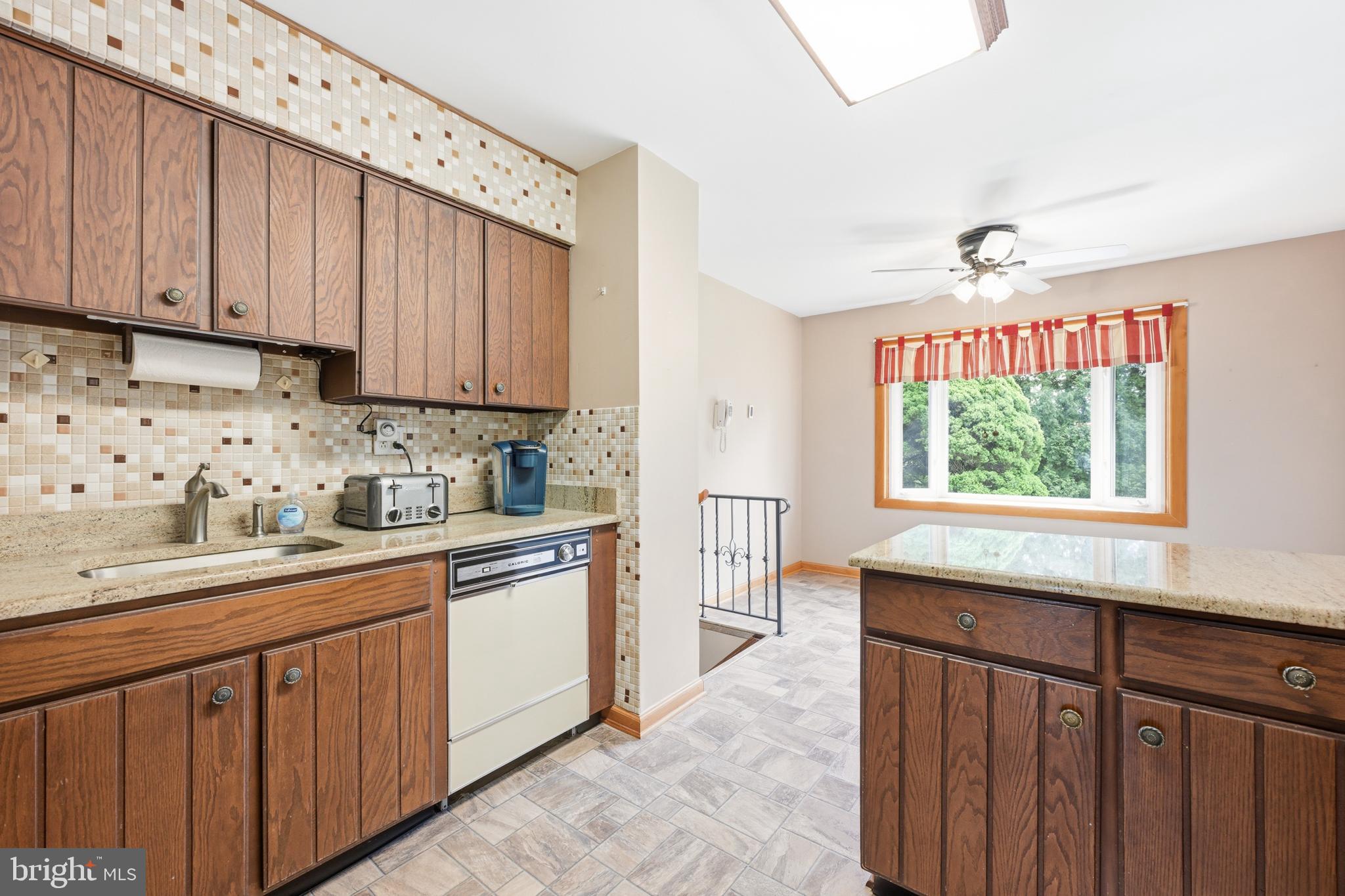 ALOE VIL - Residential