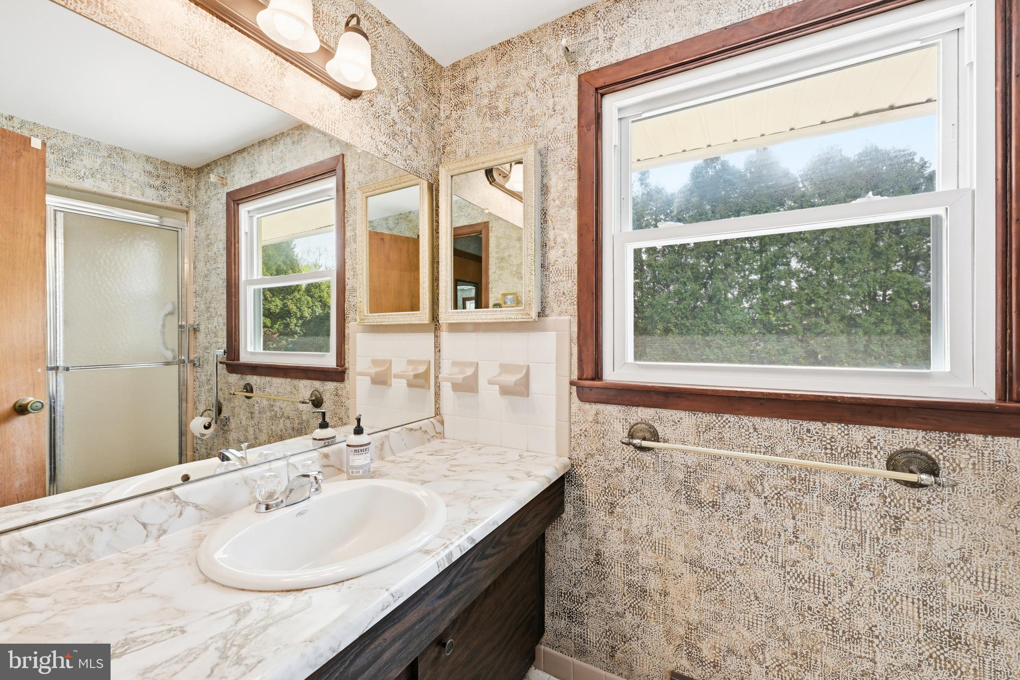 ALOE VIL - Residential