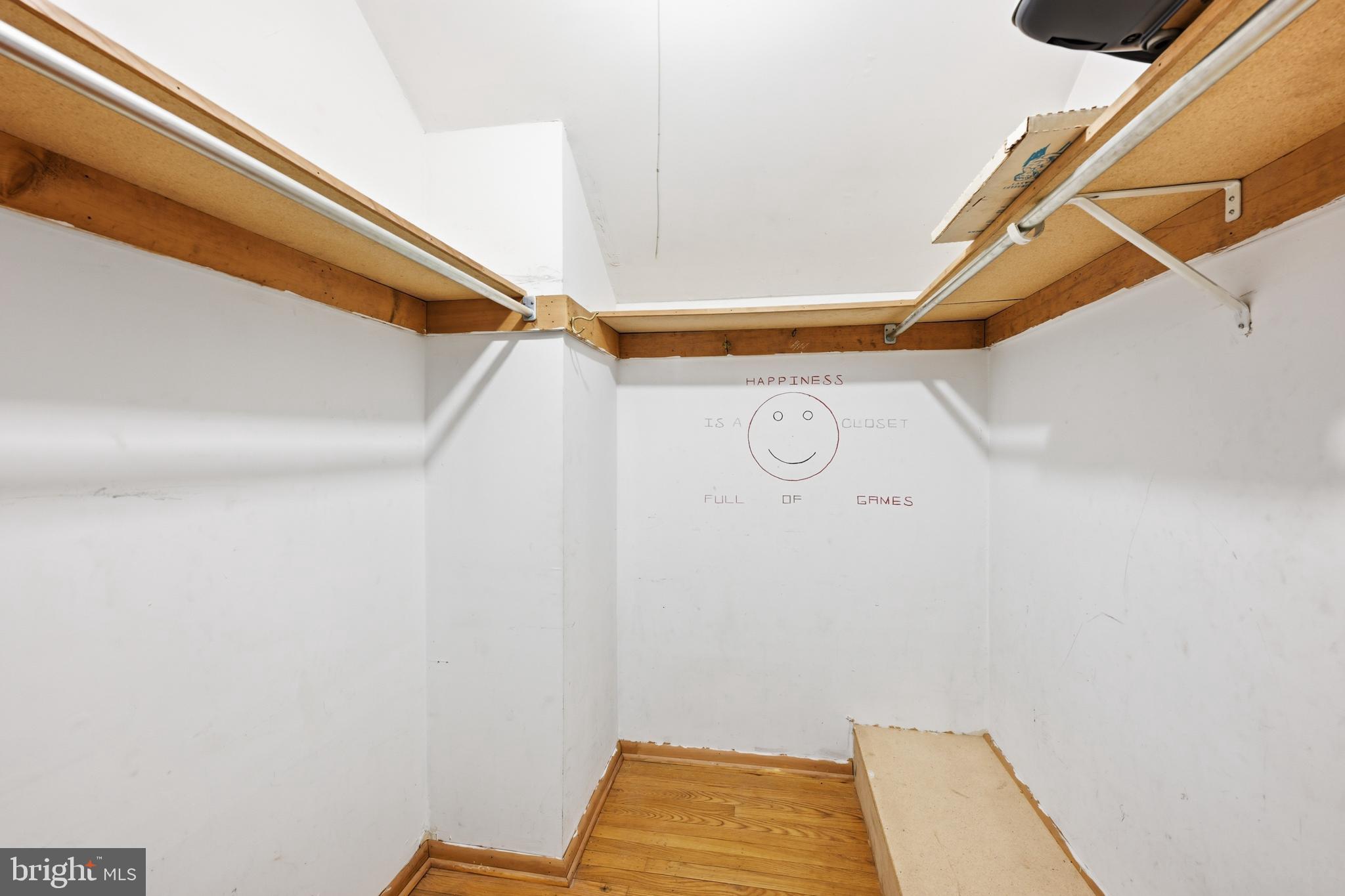 ALOE VIL - Residential