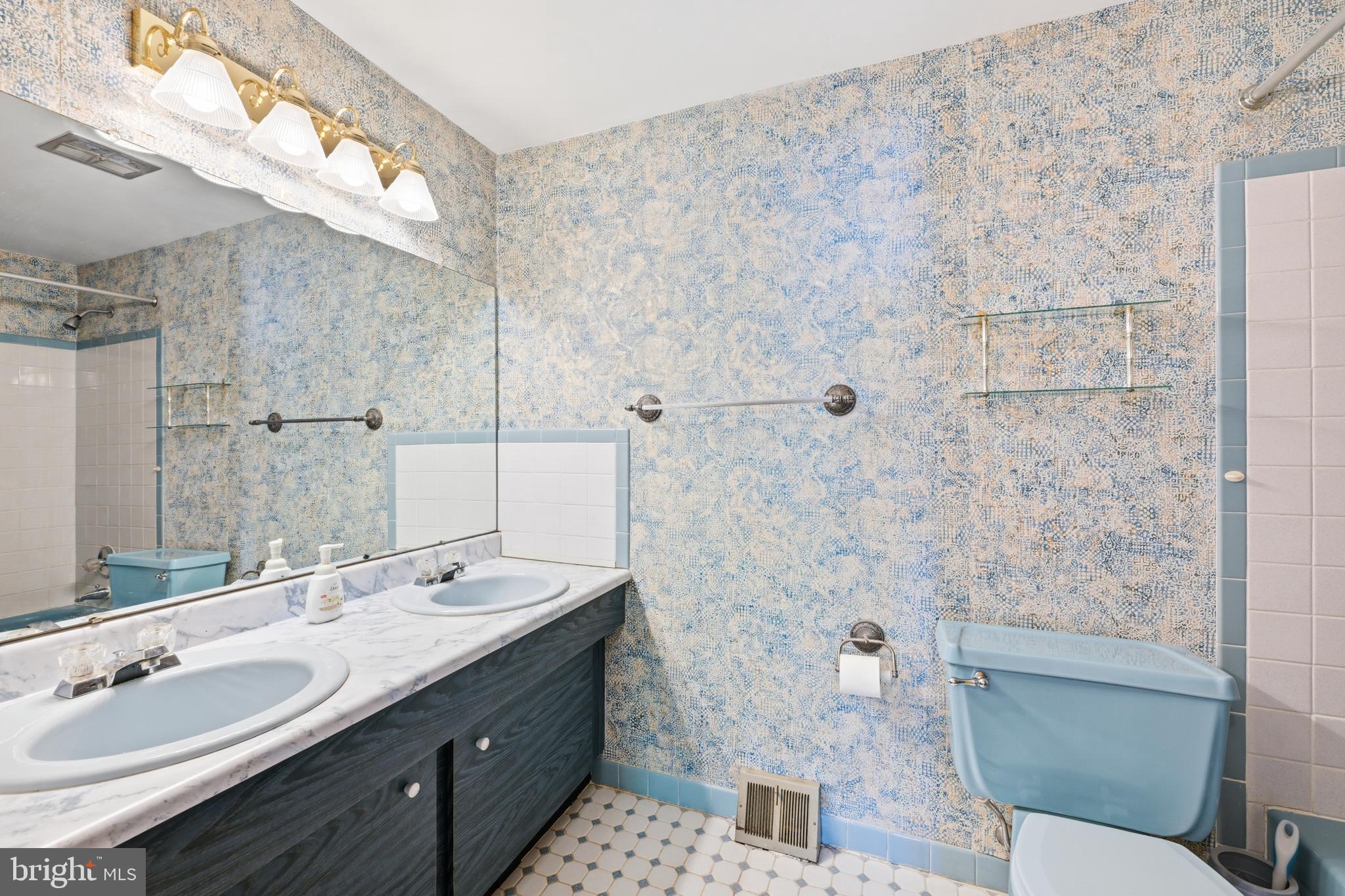 ALOE VIL - Residential