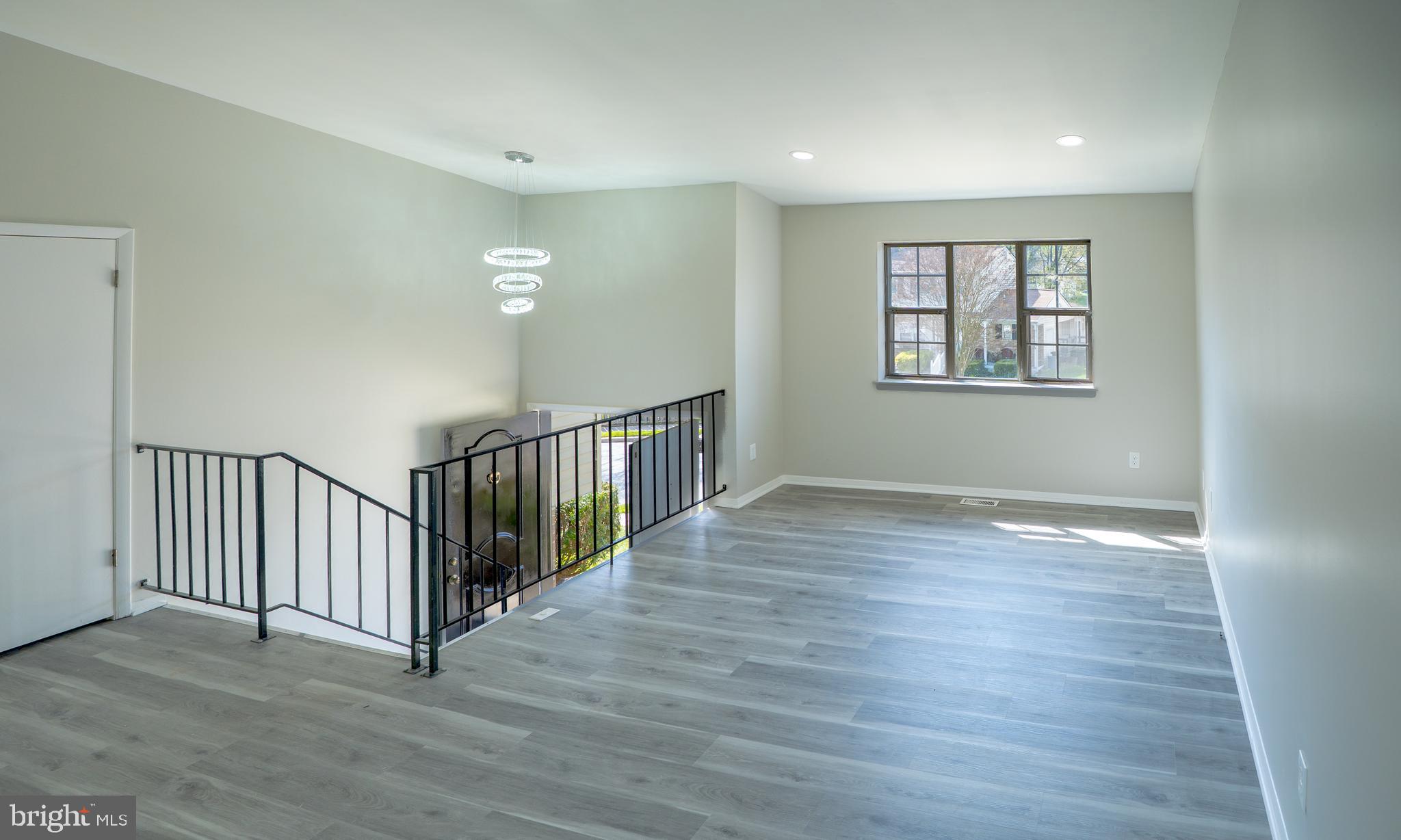 UPTON VILLAGE NORTH - Residential