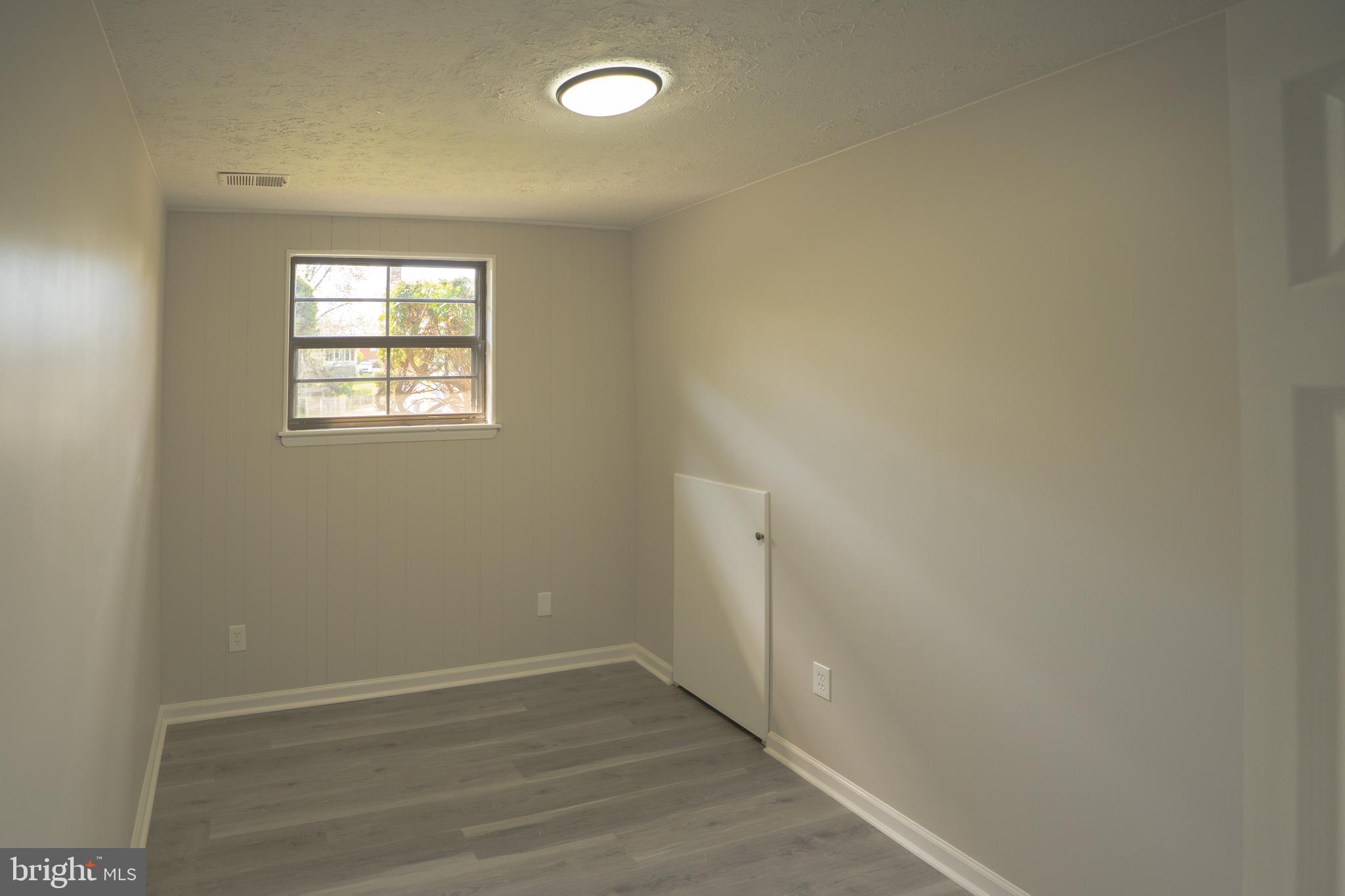 UPTON VILLAGE NORTH - Residential