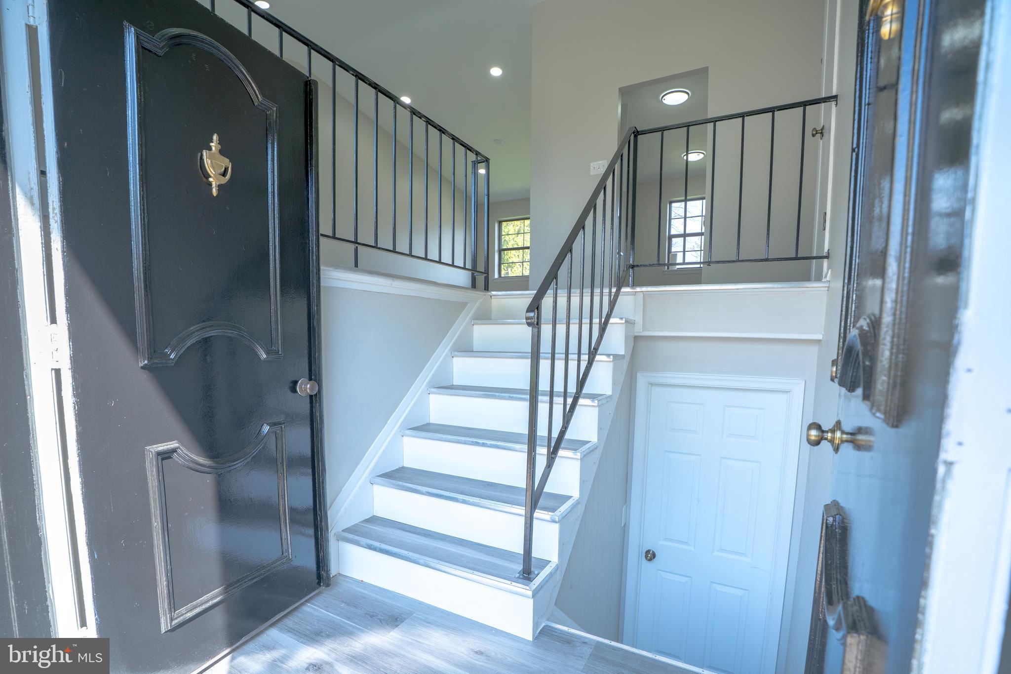 UPTON VILLAGE NORTH - Residential