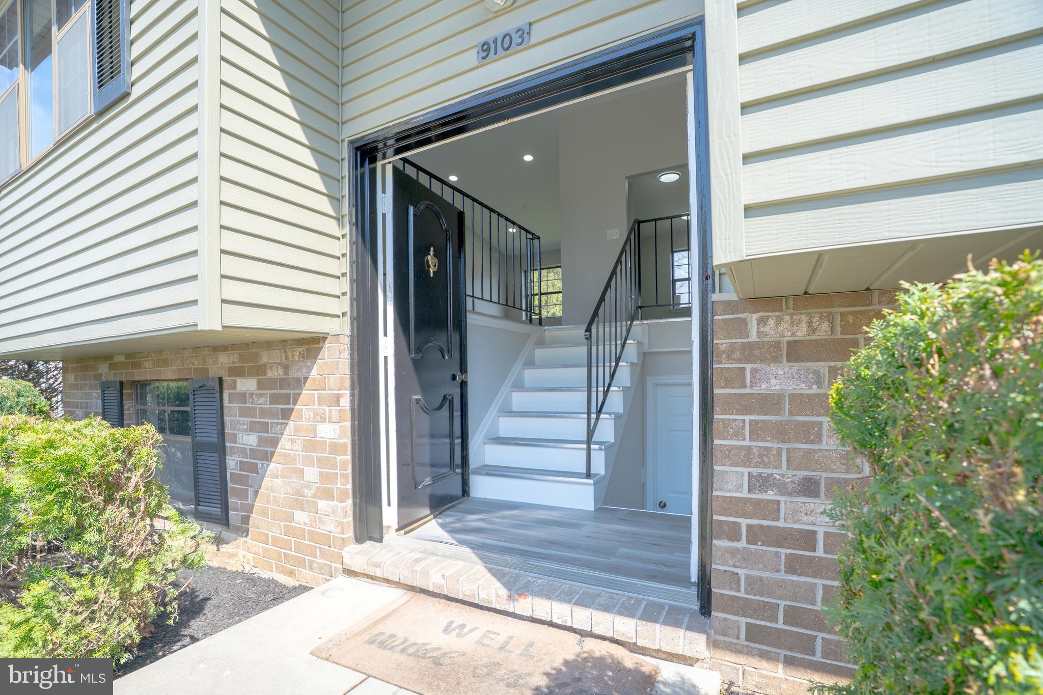 UPTON VILLAGE NORTH - Residential