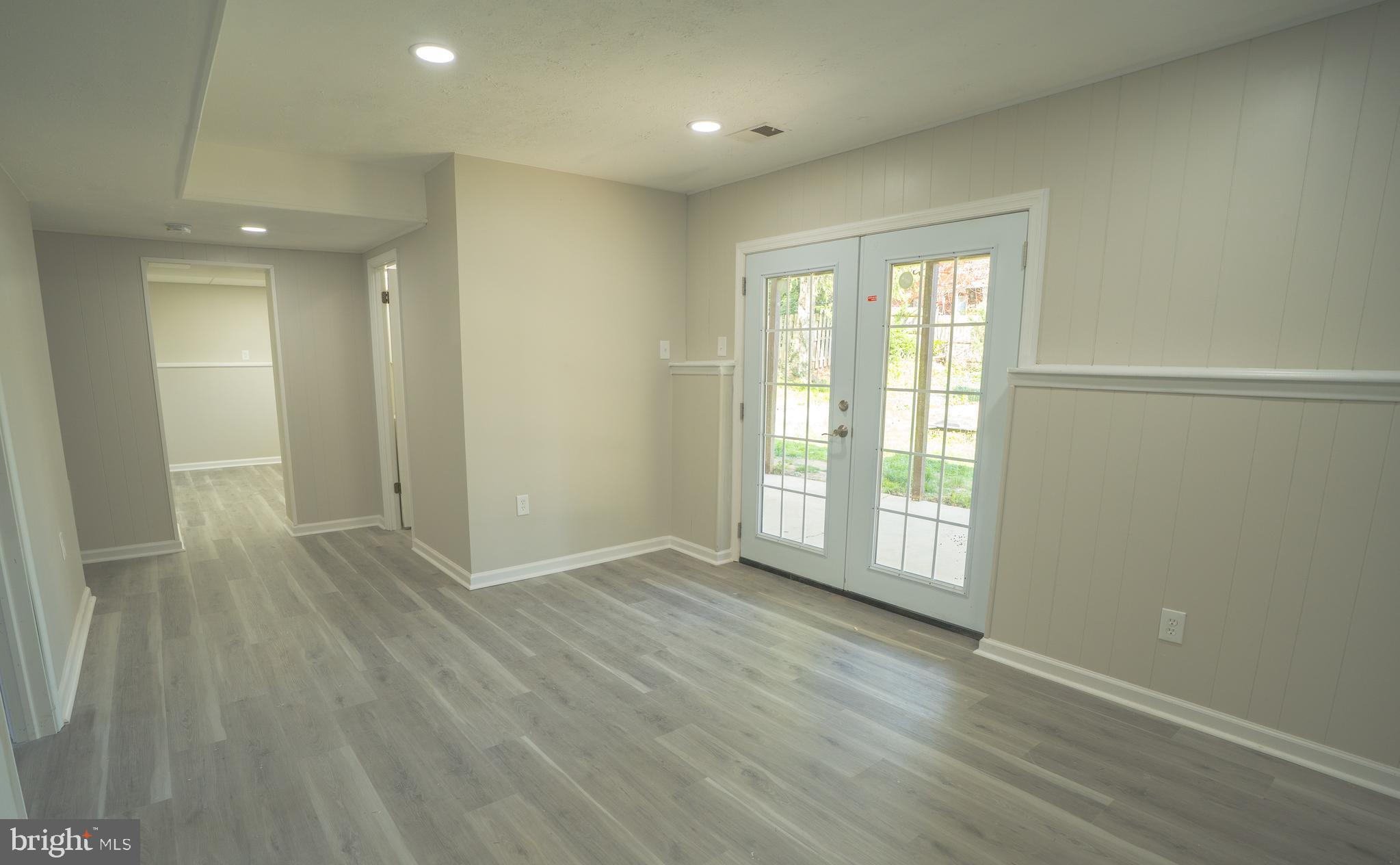 UPTON VILLAGE NORTH - Residential