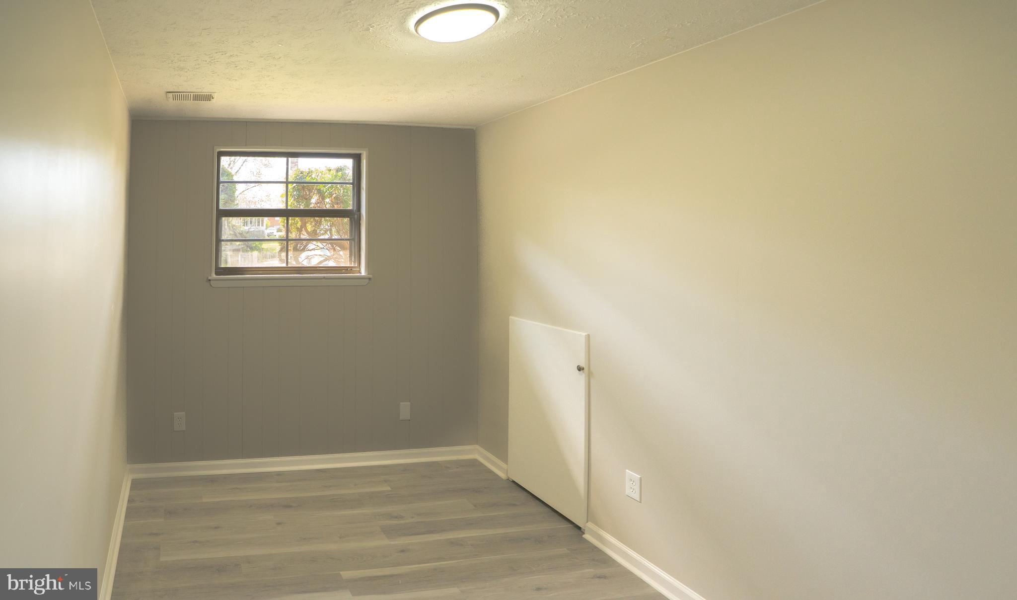 UPTON VILLAGE NORTH - Residential