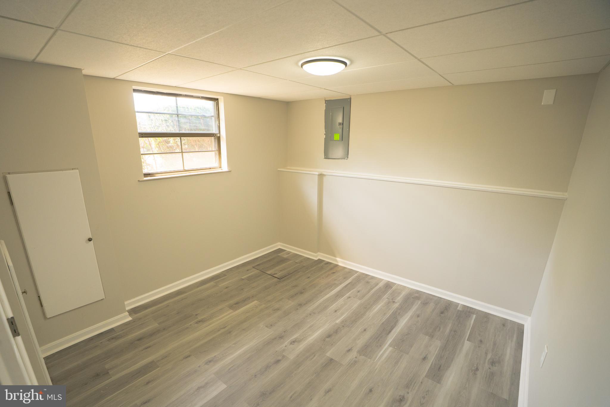 UPTON VILLAGE NORTH - Residential