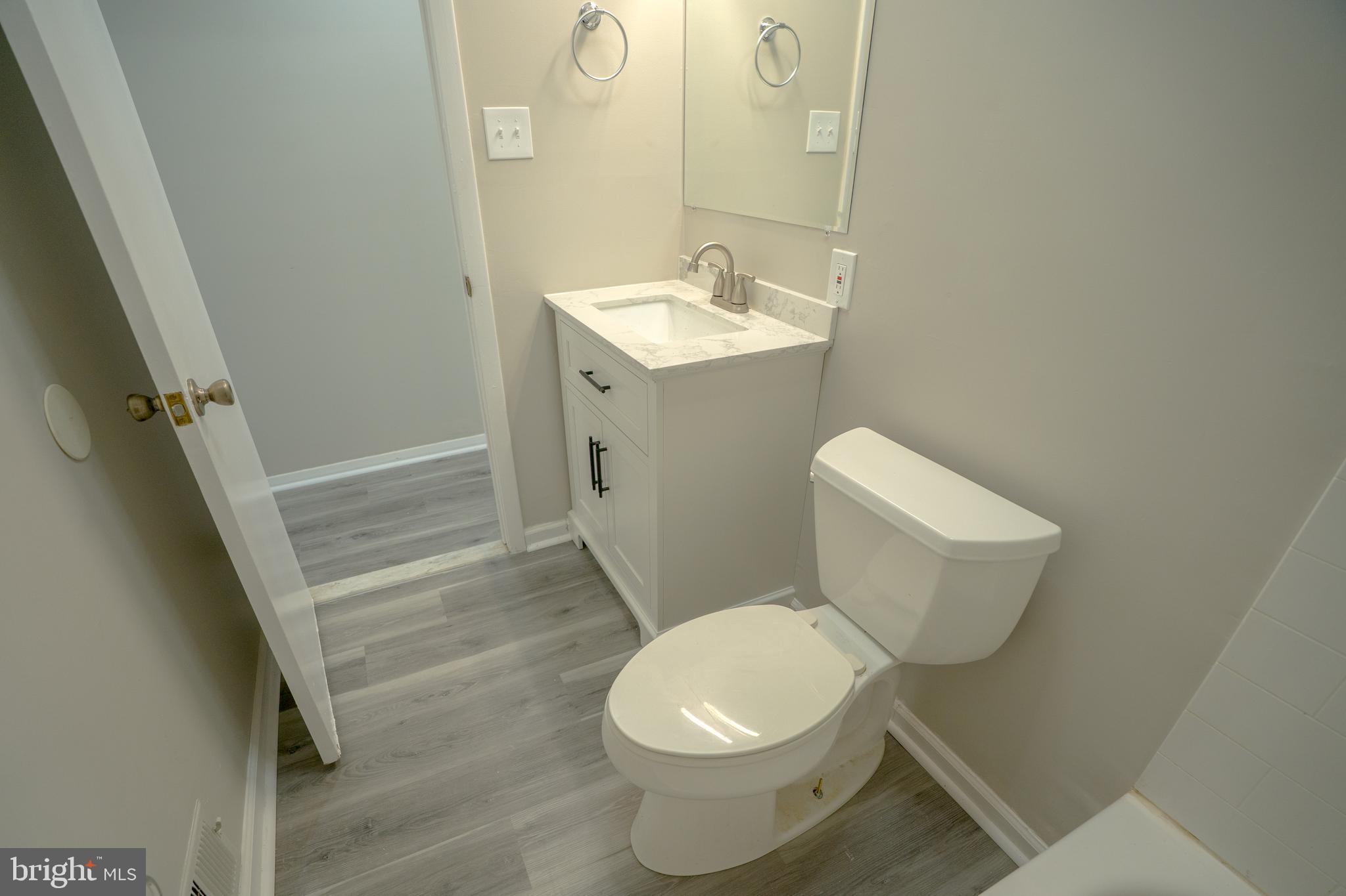 UPTON VILLAGE NORTH - Residential