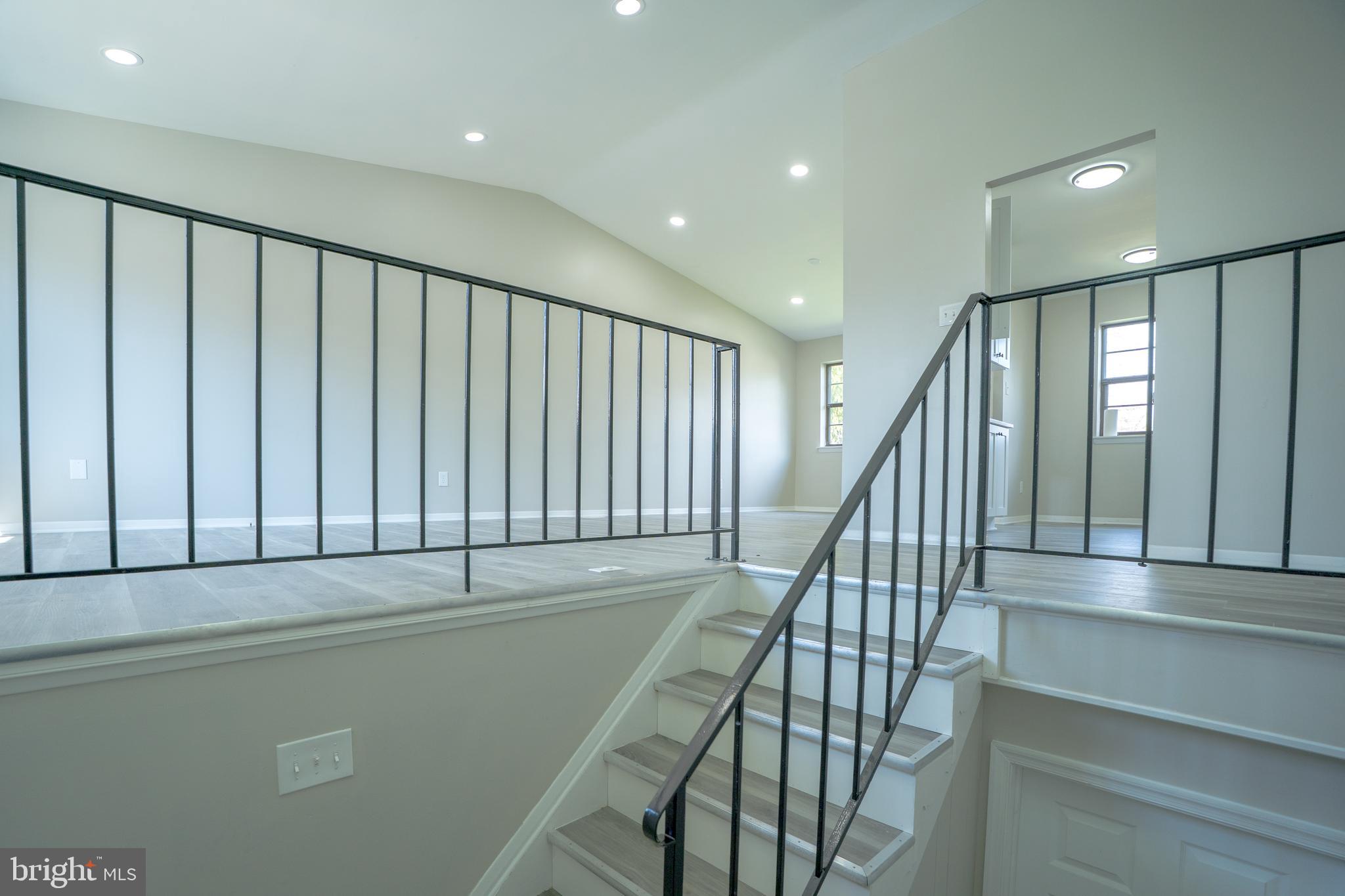 UPTON VILLAGE NORTH - Residential