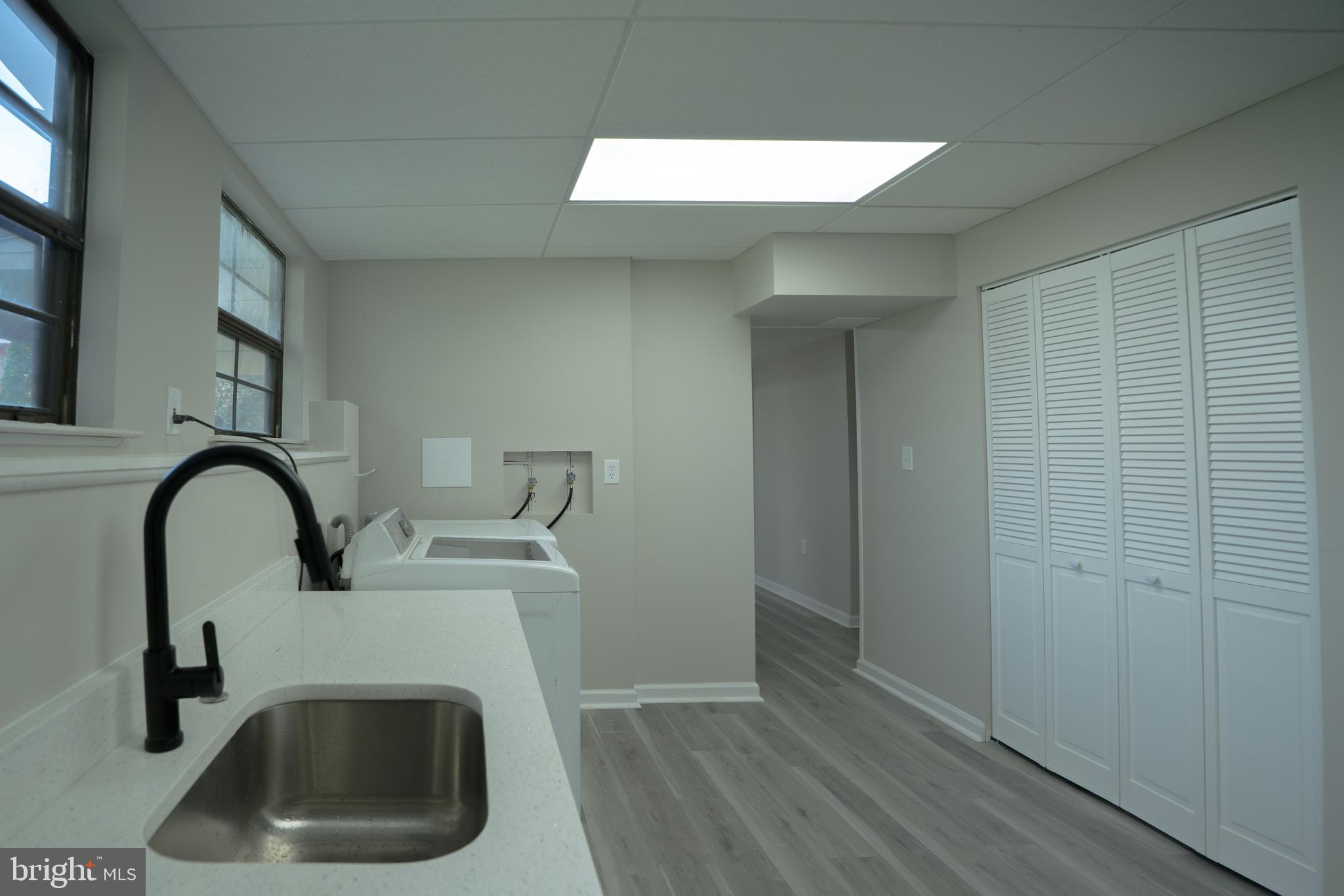 UPTON VILLAGE NORTH - Residential