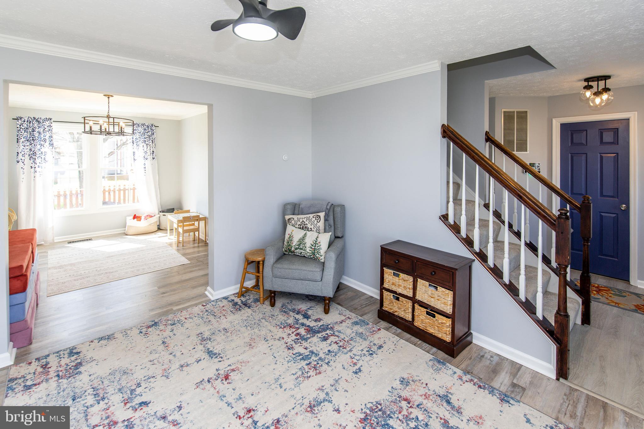 SEVEN OAKS - Residential