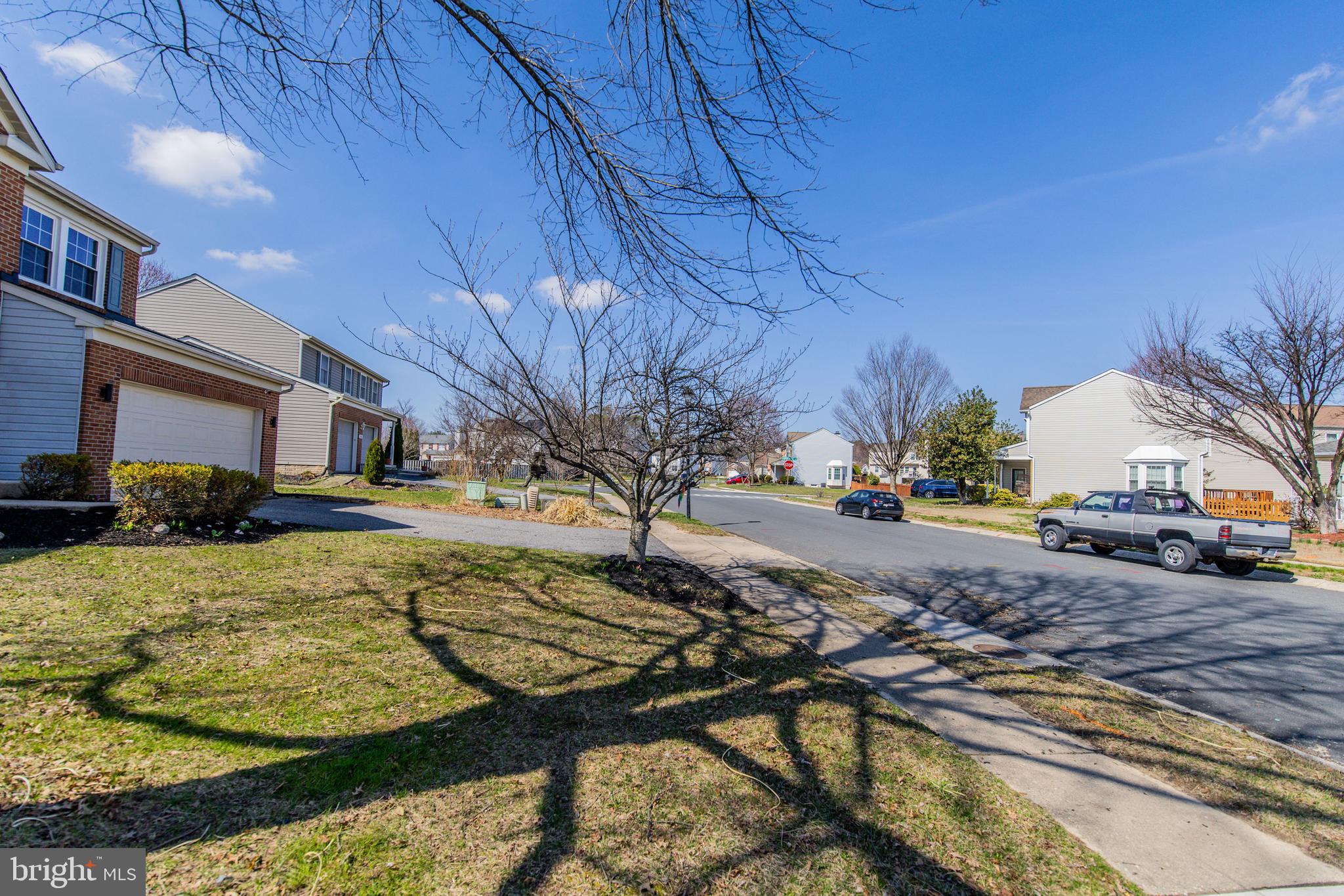 SEVEN OAKS - Residential