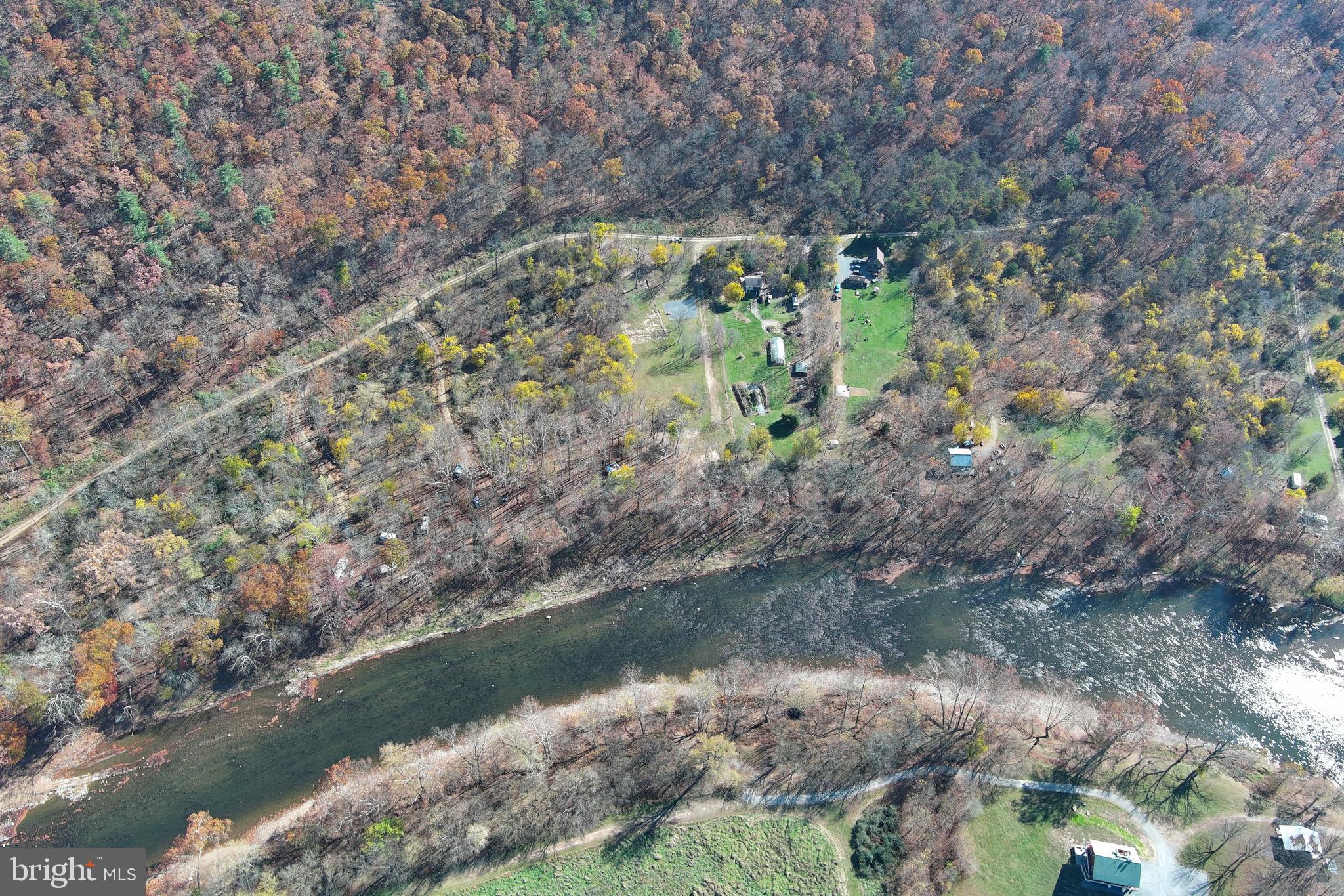 FRENCHS NECK EAST - Land