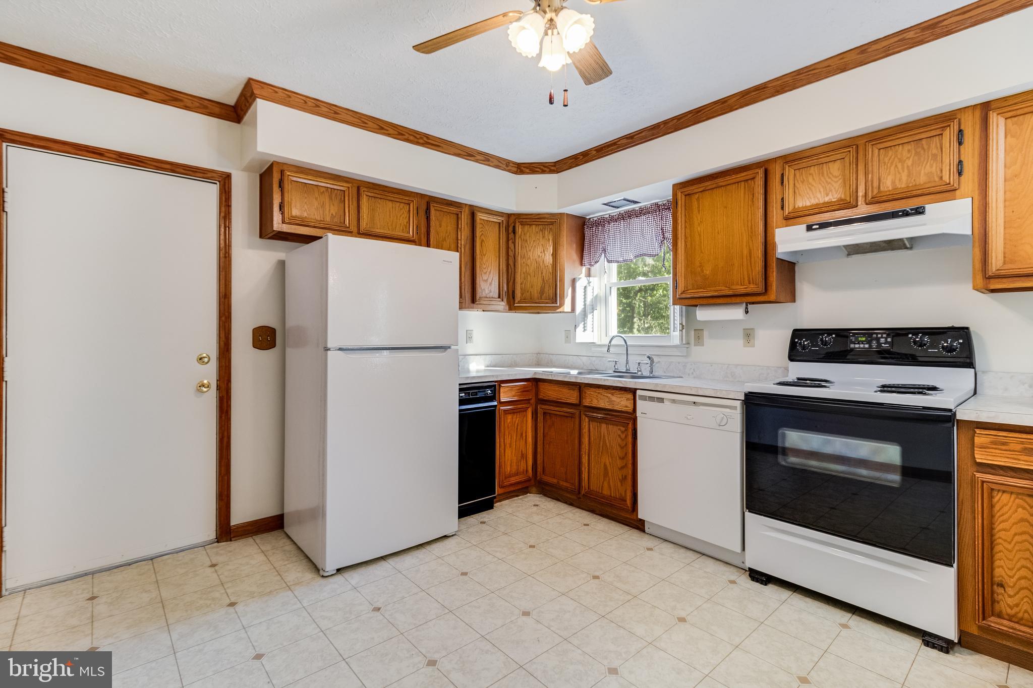 CHESAPEAKE RANCH ESTATES - Residential