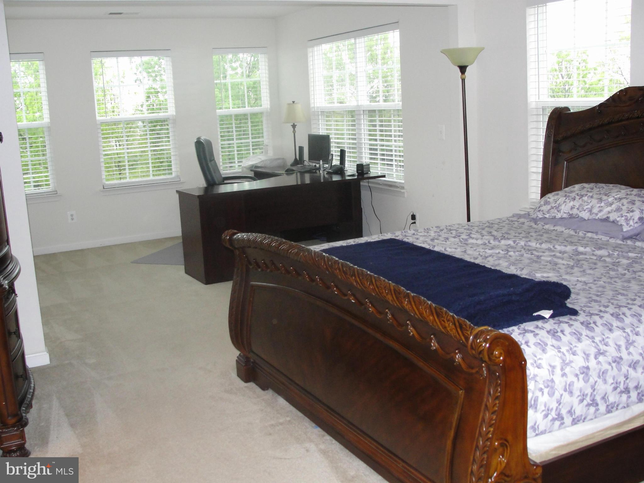 BRAMBLETON LANDBAY 2 - Residential Lease