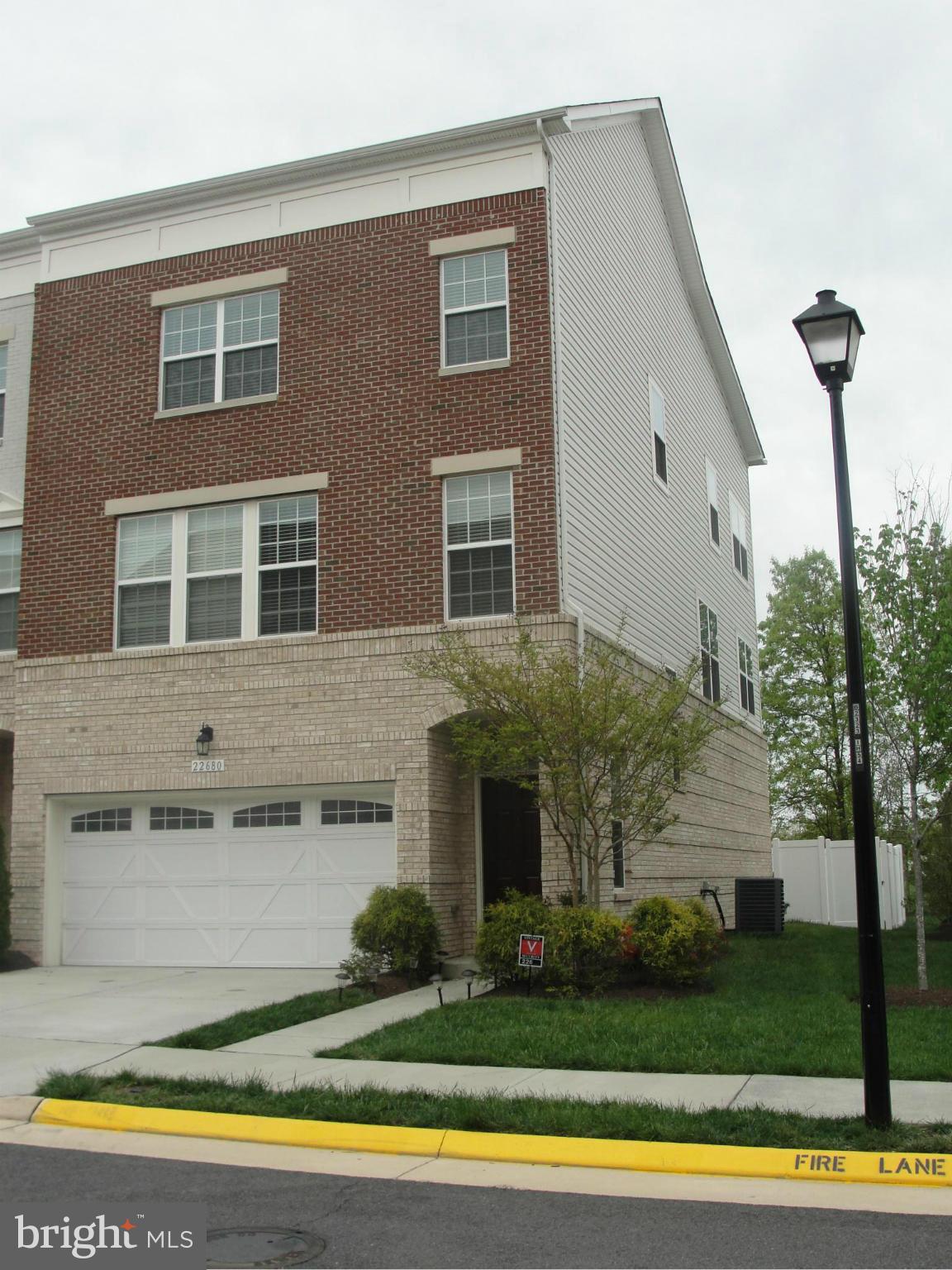 BRAMBLETON LANDBAY 2 - Residential Lease