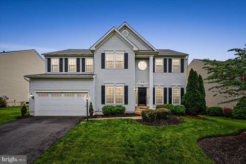 Photo of 9060 Sainsbury Court, BRISTOW, VA 20136 (MLS # VAPW2119198)