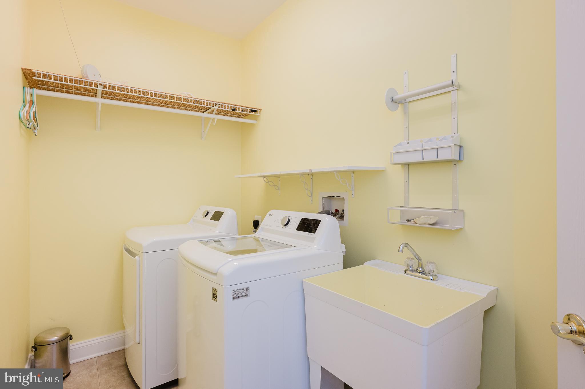 FALLSTON CROSSING - Residential