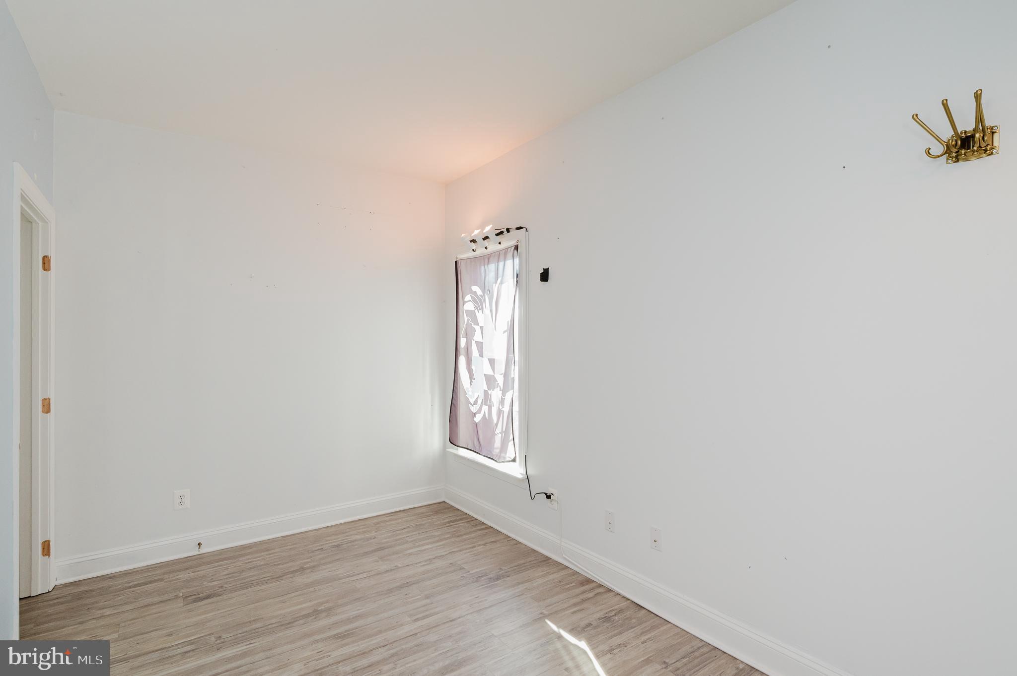 FALLSTON CROSSING - Residential